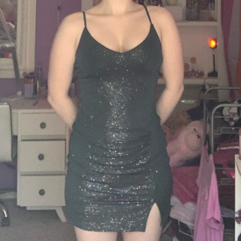 Short dress